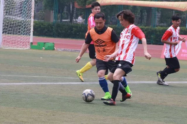 网易&大郅的故事:退役后泪崩